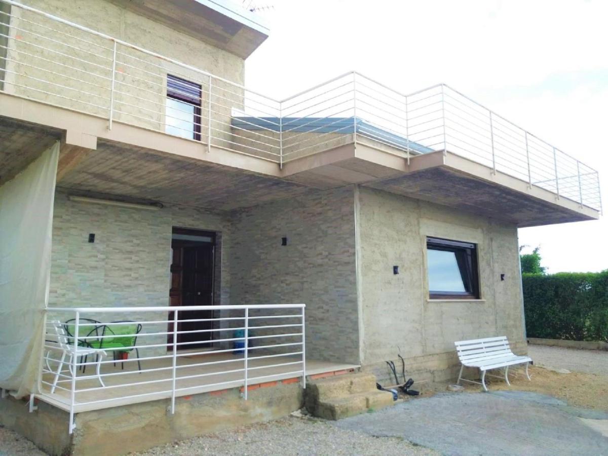 Belvilla By Oyo Modern Villa In Nissoria With Pool Exterior foto